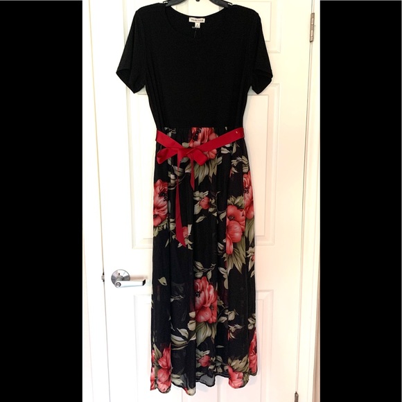 chelsea taylor dresses